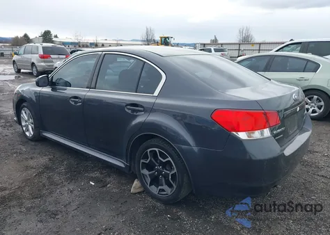 2013 Subaru Legacy 2.5I Premium z USA, uszkodzony, nr VIN 4S3BMBB65D3015608